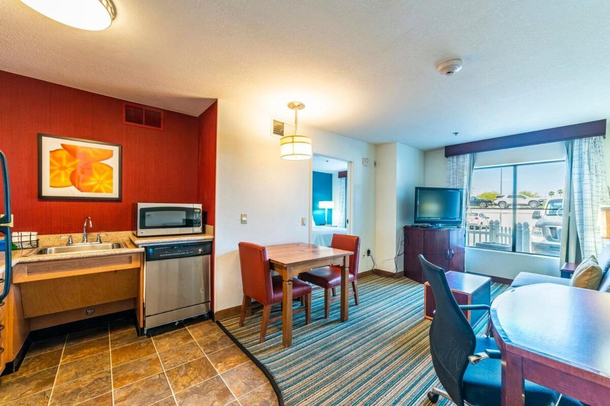 Metro Phx 1Bd Exterior Entry With Heated Pool, Bbq, Dog Park, Bbq Pets Allowed 凤凰城 外观 照片